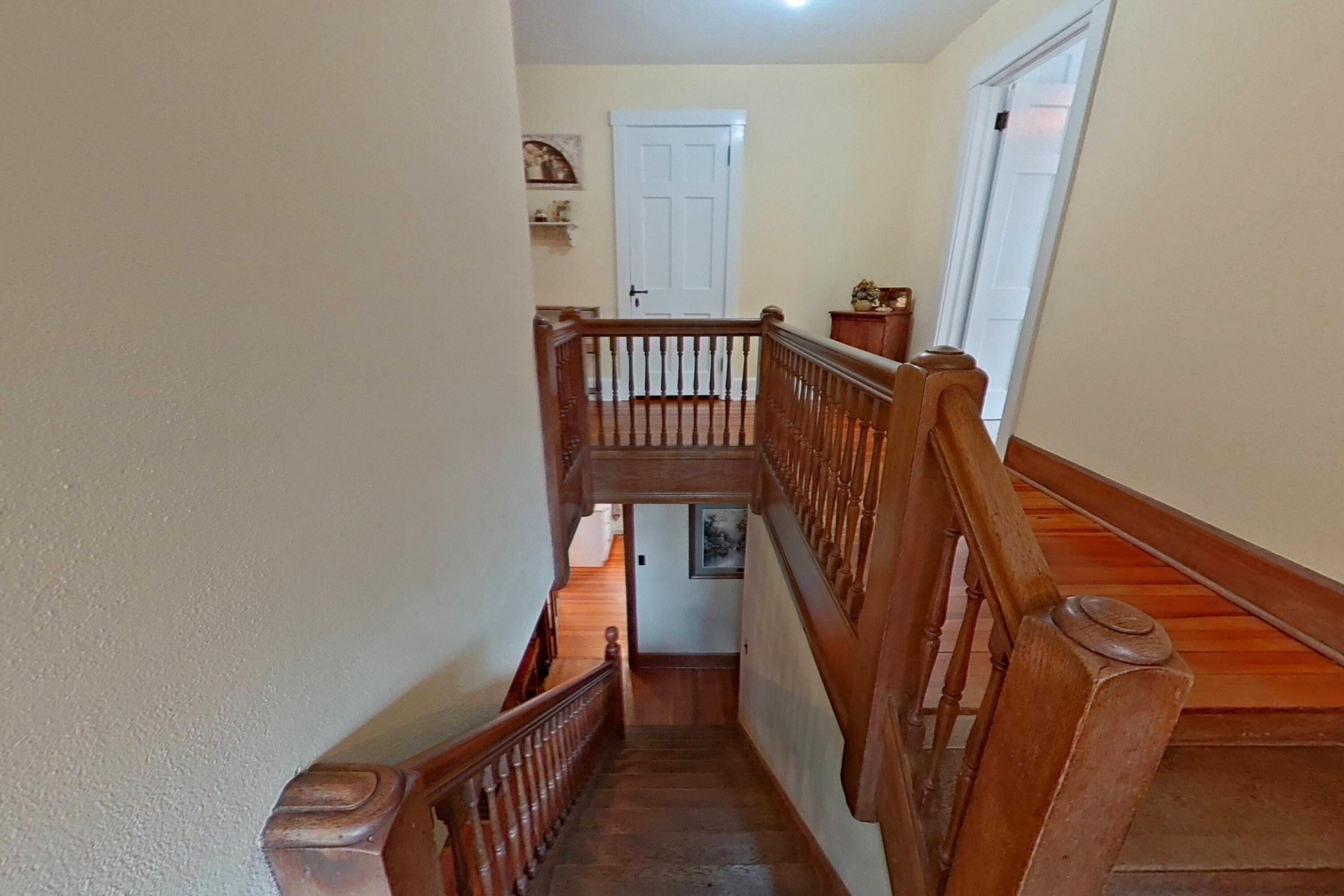 11939 Marne Road Newark, OH 43055 - Photo 30 of 66 Marne Rd upstairs hall