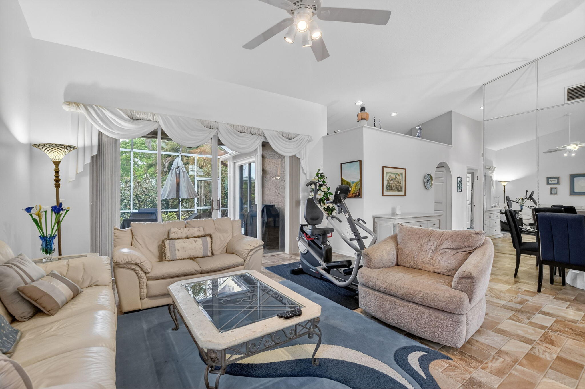 23478 Torre Circle Boca Raton, FL 33433 - Photo 5 of 44 Living room