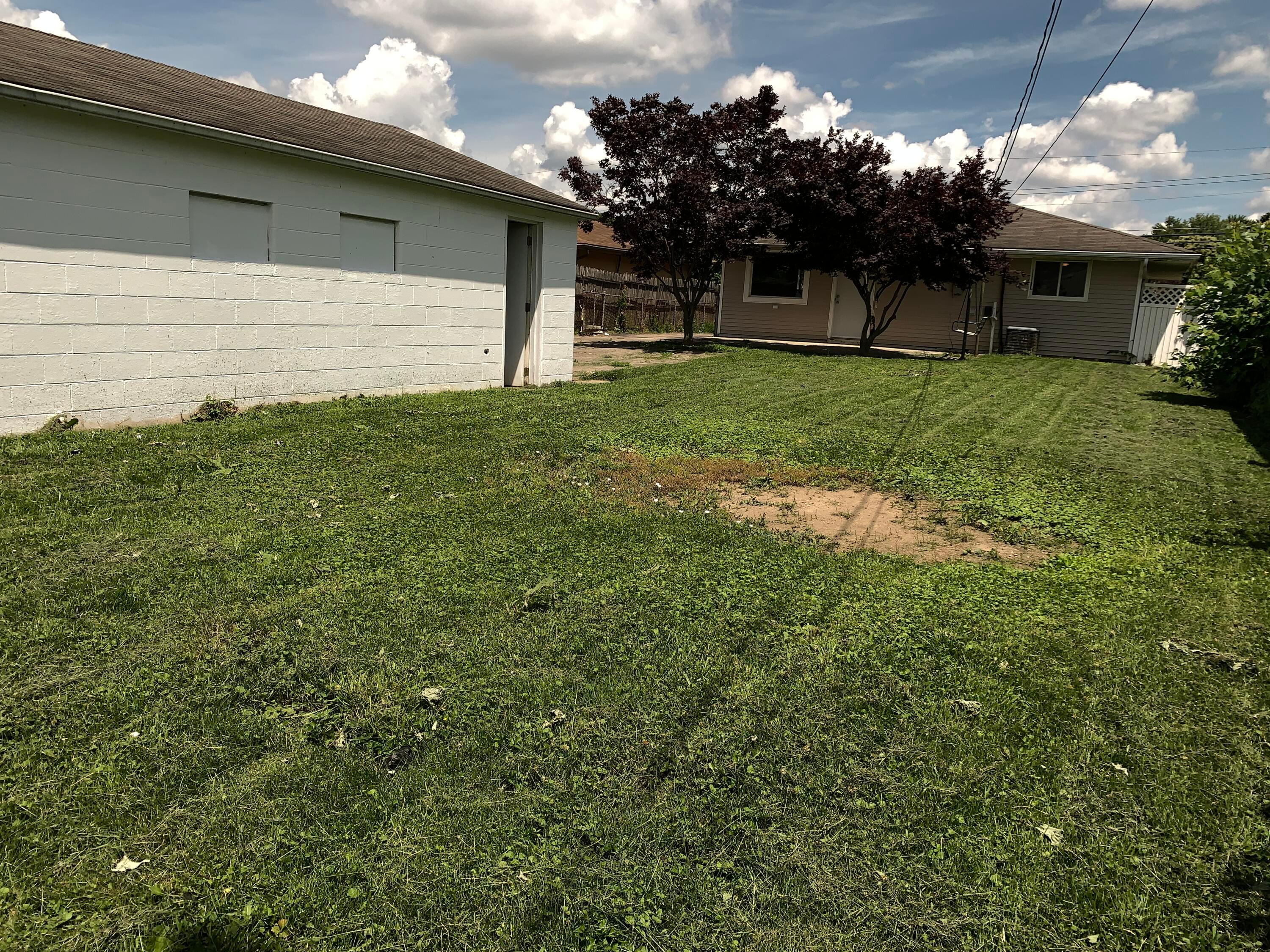 925 Hilock Road Columbus, OH 43207 - Photo 5 of 18 88FE99D7-FBEC-48CA-890C-CCF063E9C42E