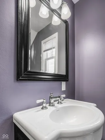 $524,900 | 4247 Central Avenue, Indianapolis, IN 46205