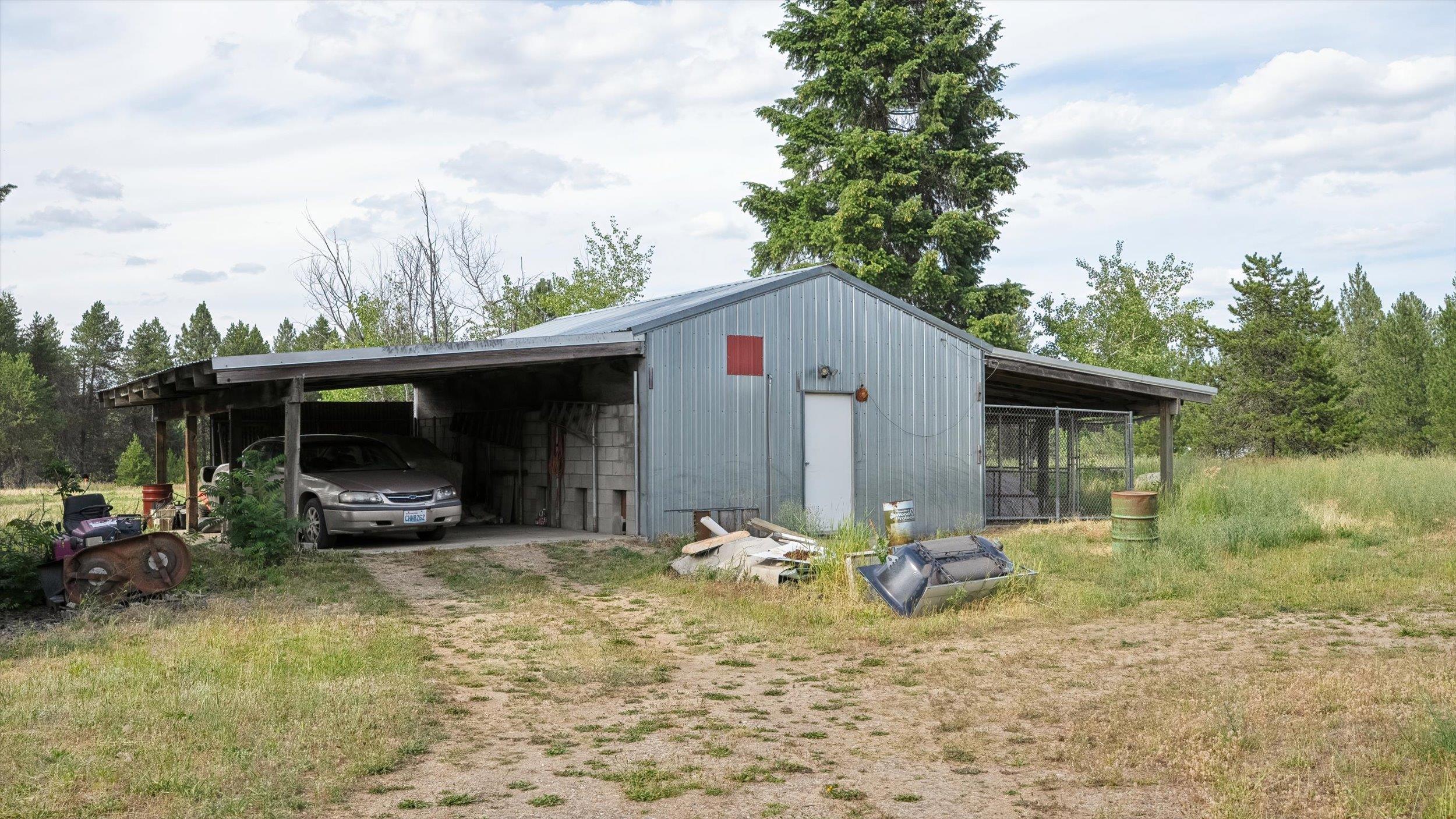 10911 East Laurel Road Elk, WA 99009 - Photo 30 of 36