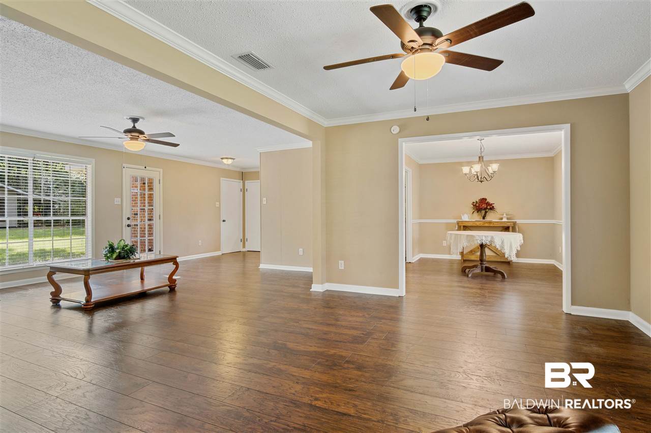 3324 Meadow Lane Mobile, AL 36618 - Photo 5 of 28