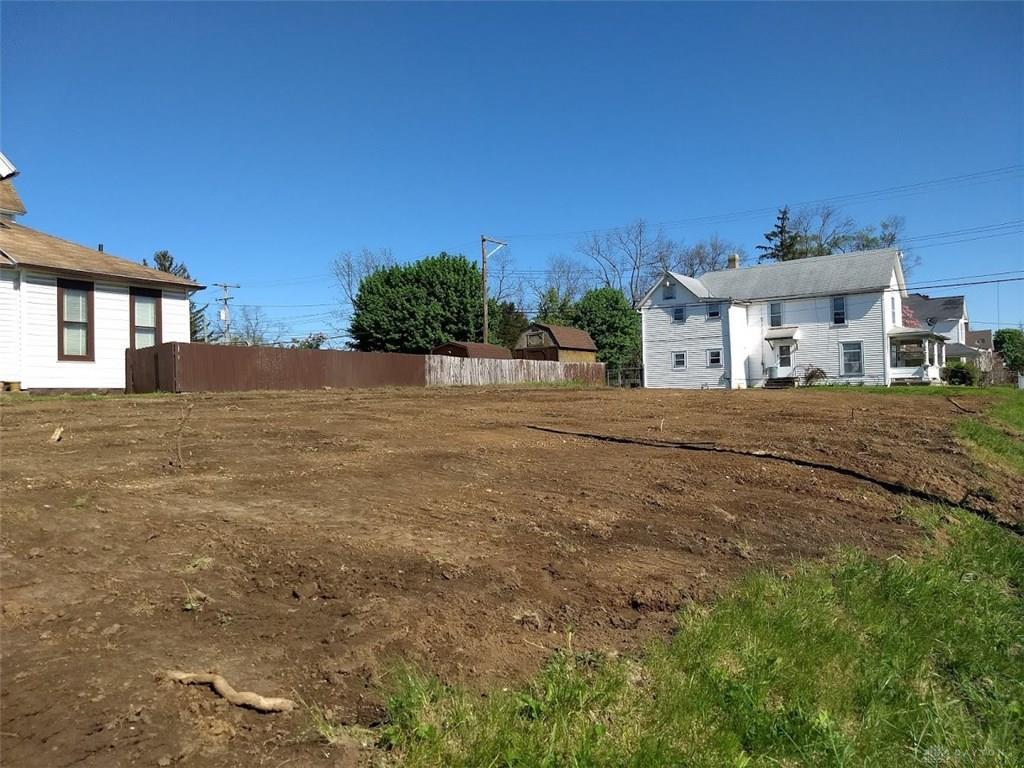 702 West Jefferson Street Springfield, OH 45506 - Photo 1 of 3