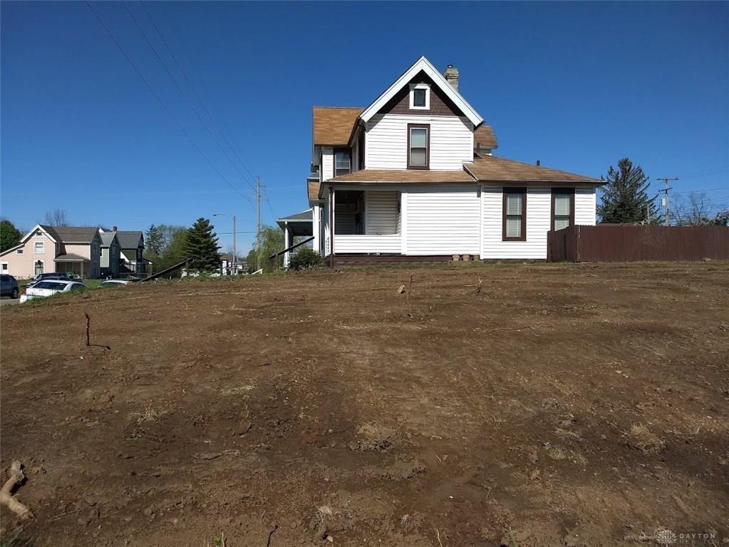 702 West Jefferson Street Springfield, OH 45506 - Photo 2 of 3