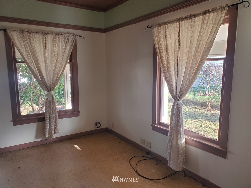 912 2nd Street Cosmopolis, WA 98537 - Photo 8 of 40 Gallery Image 8