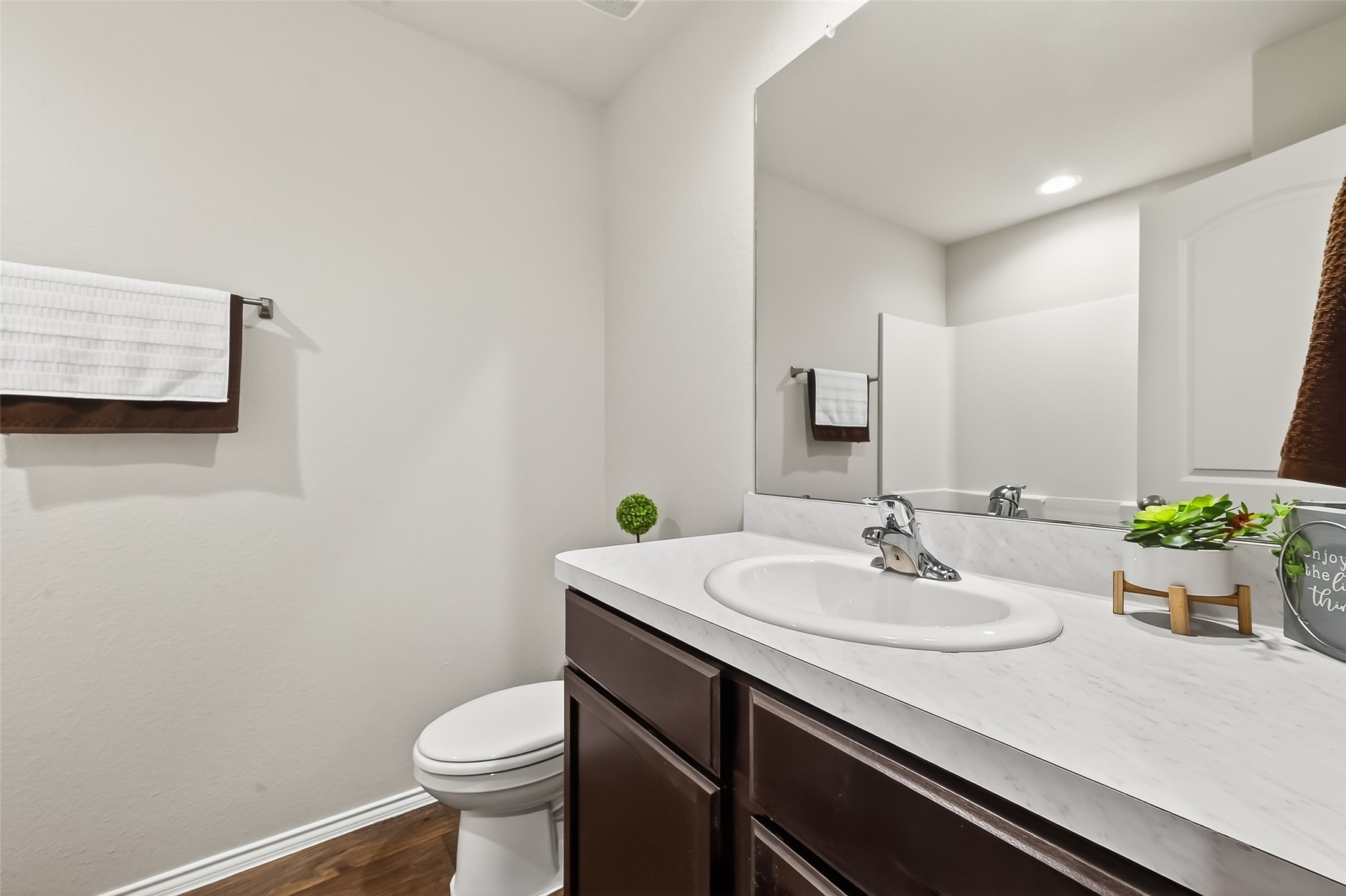 23511 Treeline Bluff Trail Spring Spring, TX 77373 - Photo 24 of 41 a bathroom with a sink and a mirror
