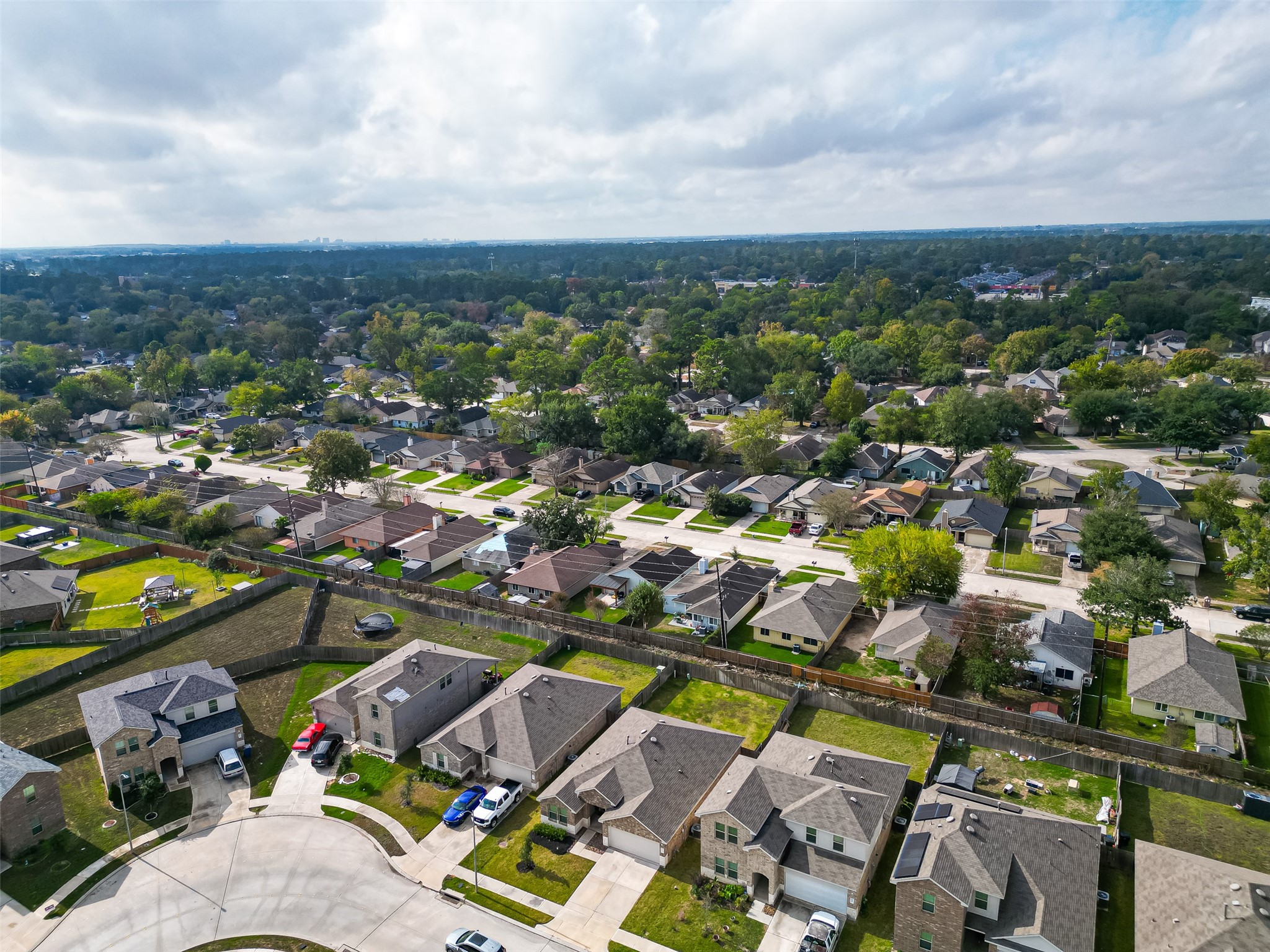 23511 Treeline Bluff Trail Spring Spring, TX 77373 - Photo 40 of 41 an aerial view of a houses with a swimming pool