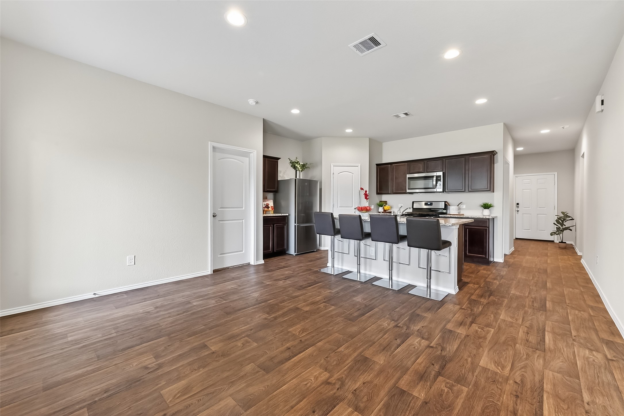 23511 Treeline Bluff Trail Spring Spring, TX 77373 - Photo 9 of 41 a view of kitchen with microwave and cabinets