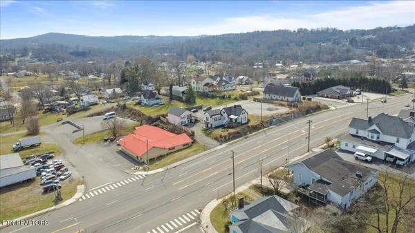 $625,000 | 508 East Central Avenue, La Follette, TN 37766