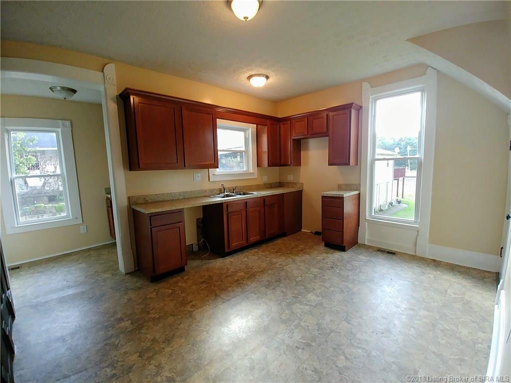 9075 Highway 64 Georgetown, IN 47122 - Photo 7 of 24