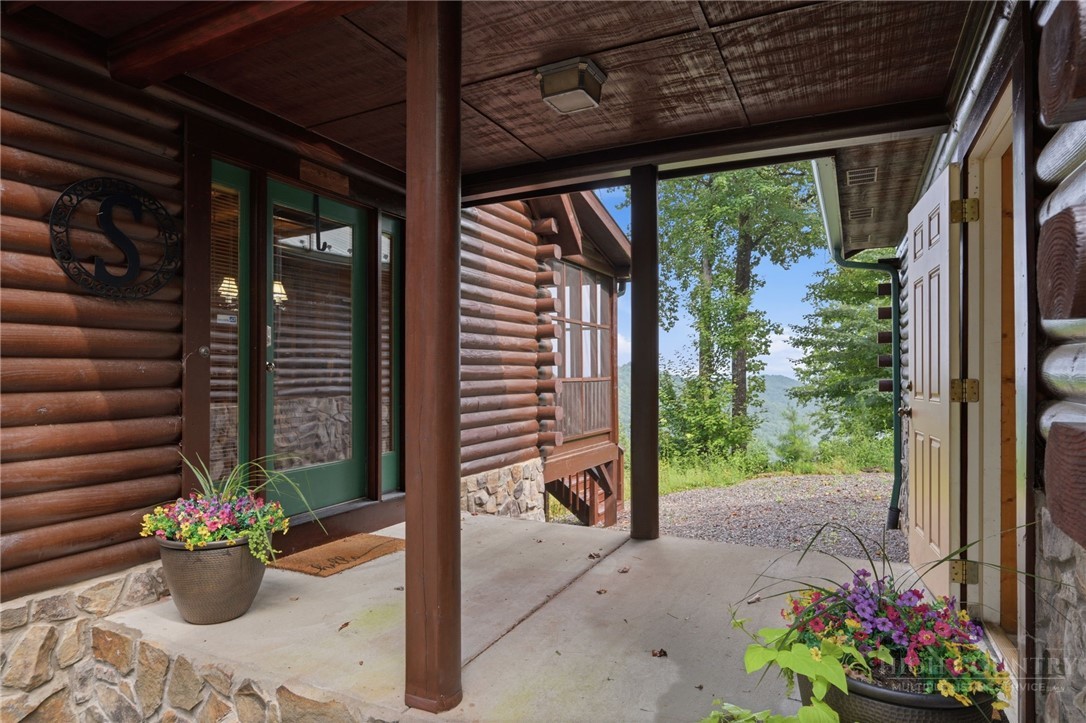 2235 Buck Mountain Road Purlear, NC 28665 - Photo 11 of 50 Gallery Image 11