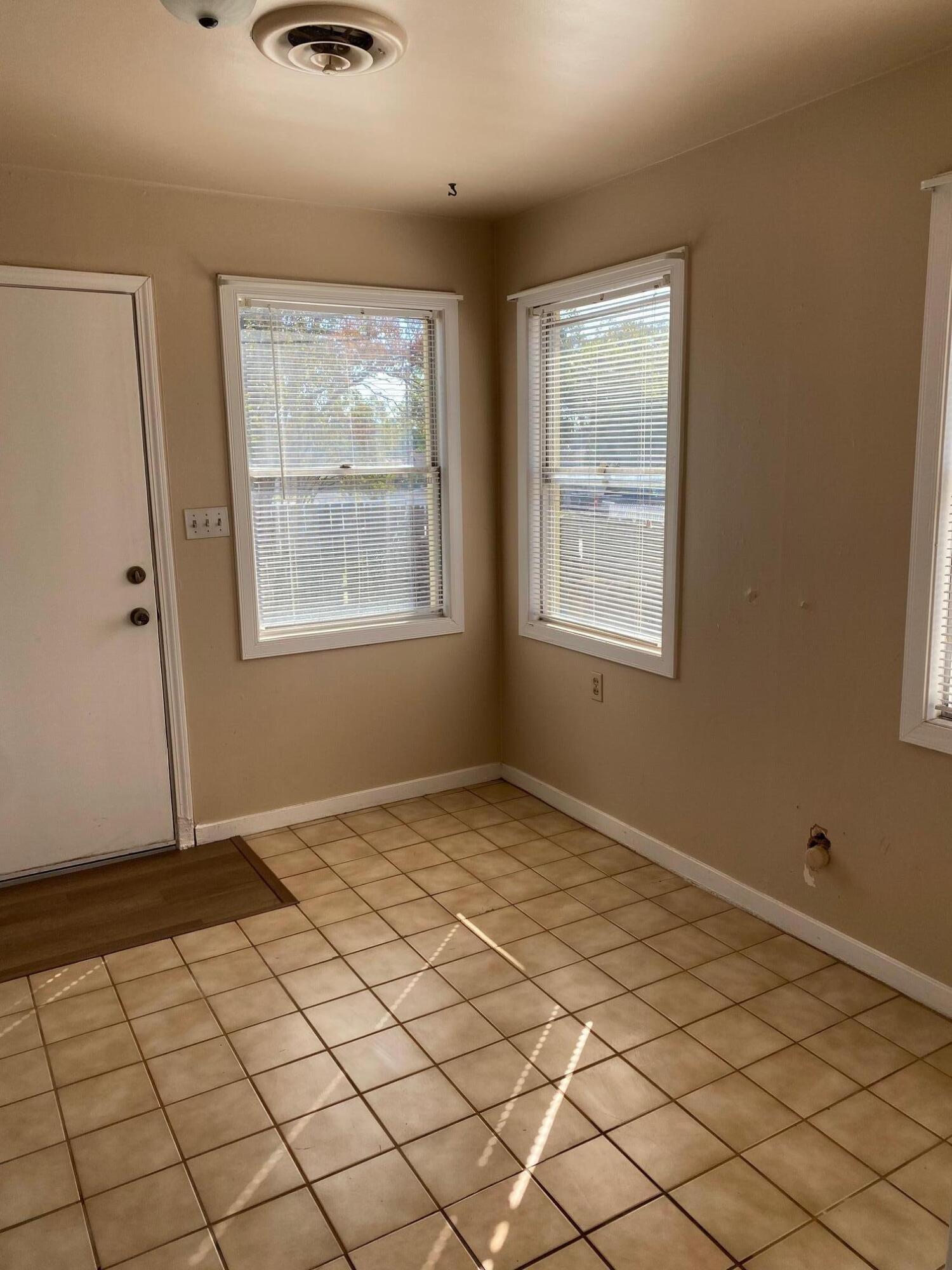 1410 Miller Way Red Bluff, CA 96080 - Photo 16 of 22 a view of an empty room and window