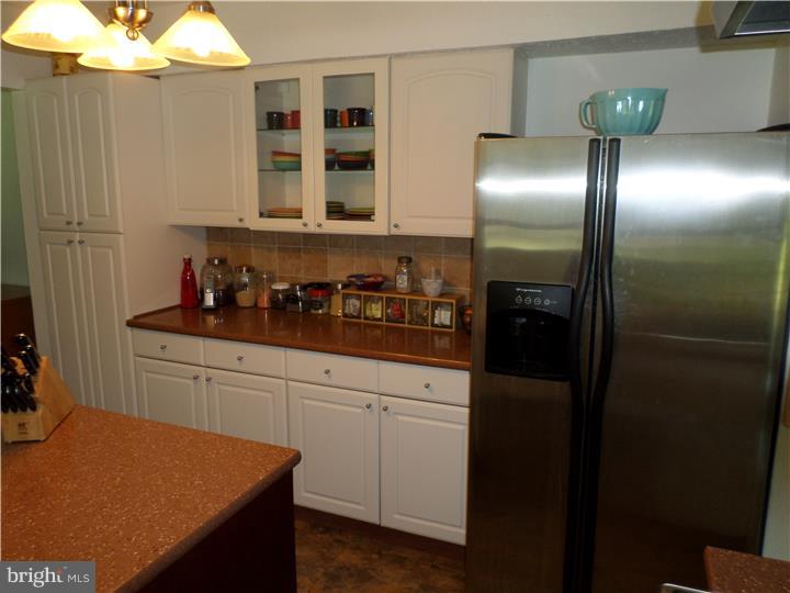 895 Dyke Branch Road Dover, DE 19901 - Photo 8 of 25 Kitchen