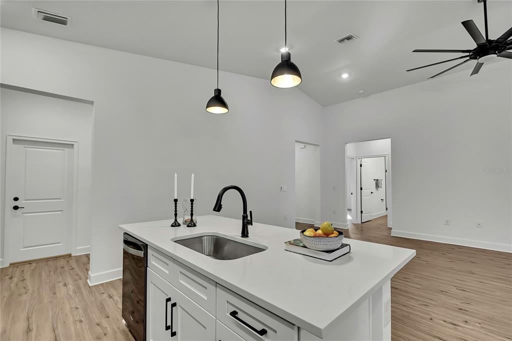 15393 Myland Road Brooksville, FL 34614 - Photo 16 of 50