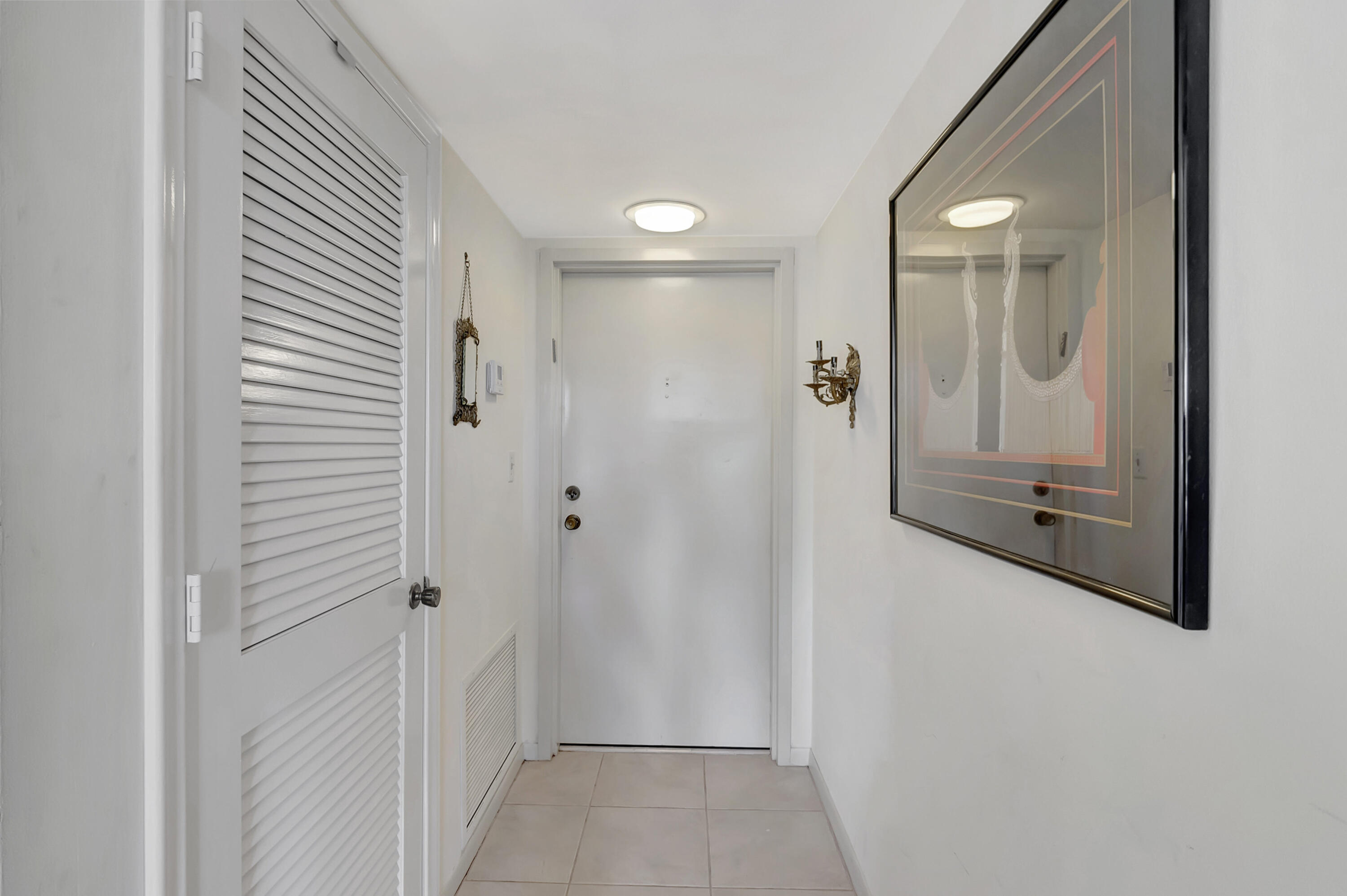 7738 Lakeside Boulevard, Unit 353 Boca Raton, FL 33434 - Photo 8 of 76 DSC_5063