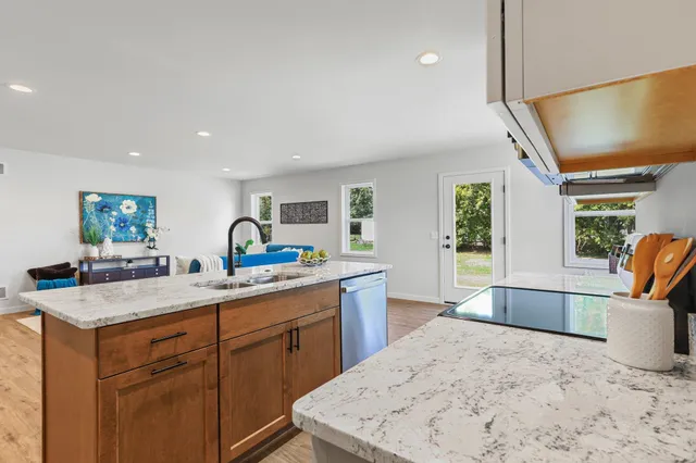 $479,900 | 352 Dahlia, Unit 36, Stoughton, WI 53589