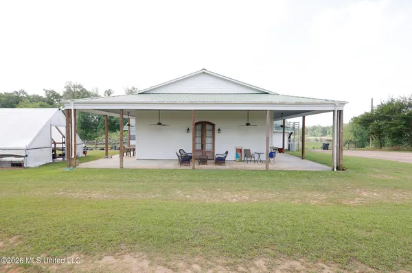 $289,900 | 3052 C D Rayborn Road, Jayess, MS 39641