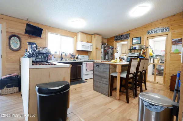 $289,900 | 3052 C D Rayborn Road, Jayess, MS 39641