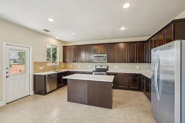 $369,990 | 27341 Paraiso Manor, Boerne, TX 78015