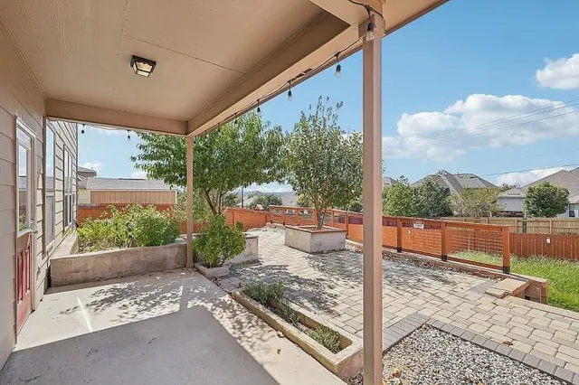 $369,990 | 27341 Paraiso Manor, Boerne, TX 78015