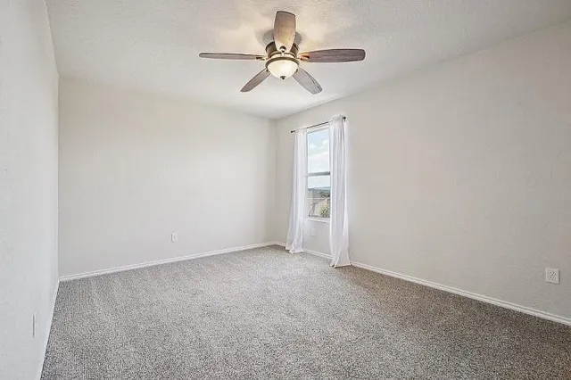 $369,990 | 27341 Paraiso Manor, Boerne, TX 78015