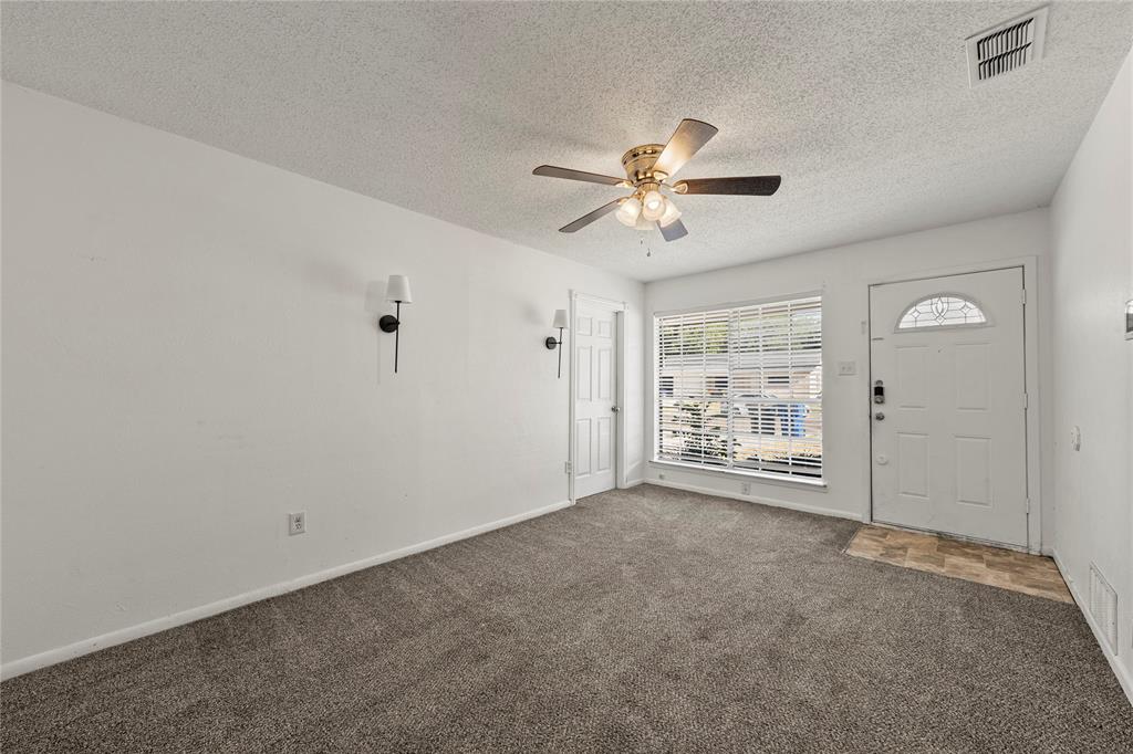 914 Randa Street Copperas Cove, TX 76522 - Photo 3 of 18 Gallery Image 3