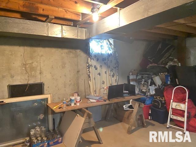 23479 Kraatz Road Thompsonville, IL 62890 - Photo 13 of 21 Gallery Image 13