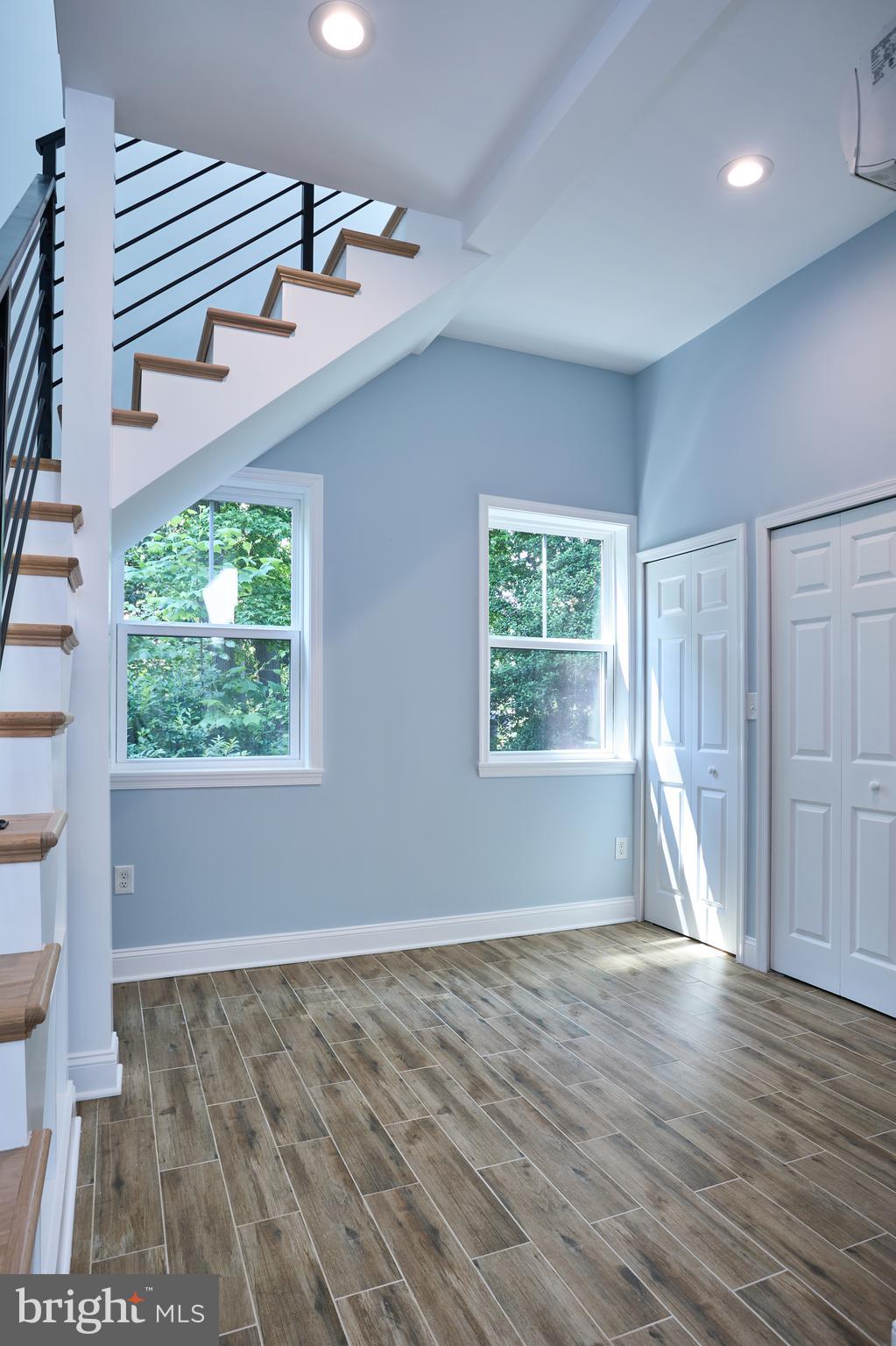 2810 South Arlington Ridge Road, Unit B Arlington, VA 22206 - Photo 9 of 20 Stairs to Loft