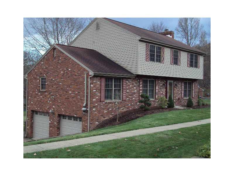 9460 North Florence Road Pittsburgh, PA 15237 - Photo 2 of 25 Exterior Front.