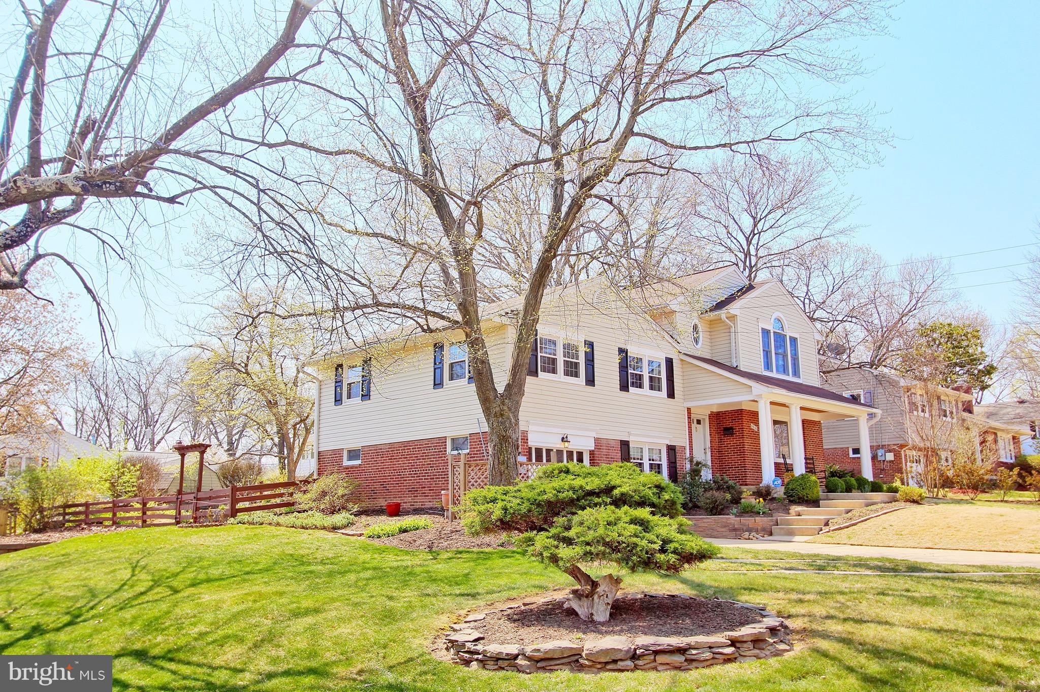 6801 Front Royal Road Springfield, VA 22151 - Photo 2 of 30 Beautifully expanded home on corner lot
