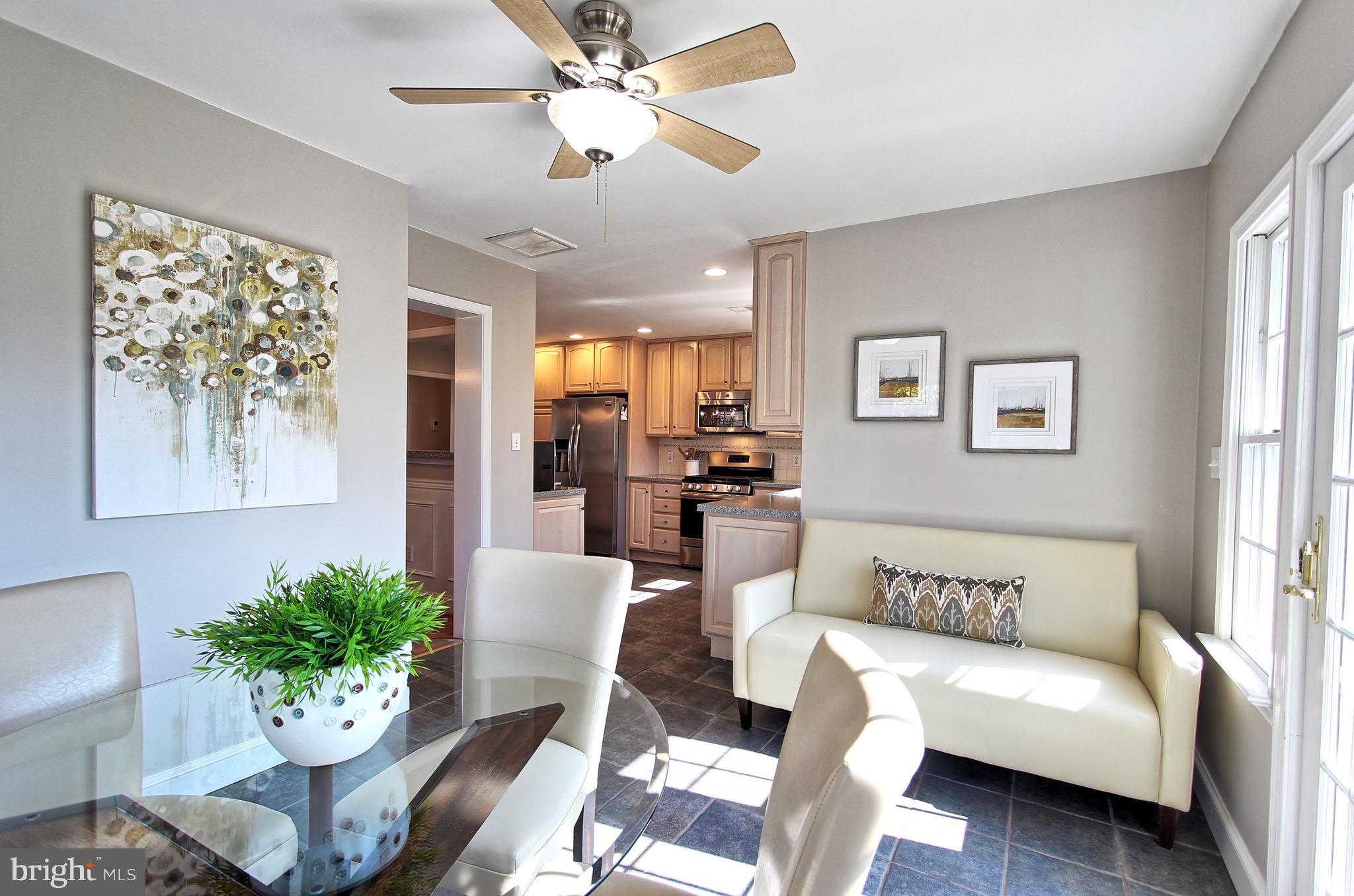 6801 Front Royal Road Springfield, VA 22151 - Photo 12 of 30 Breakfast room off kitchen