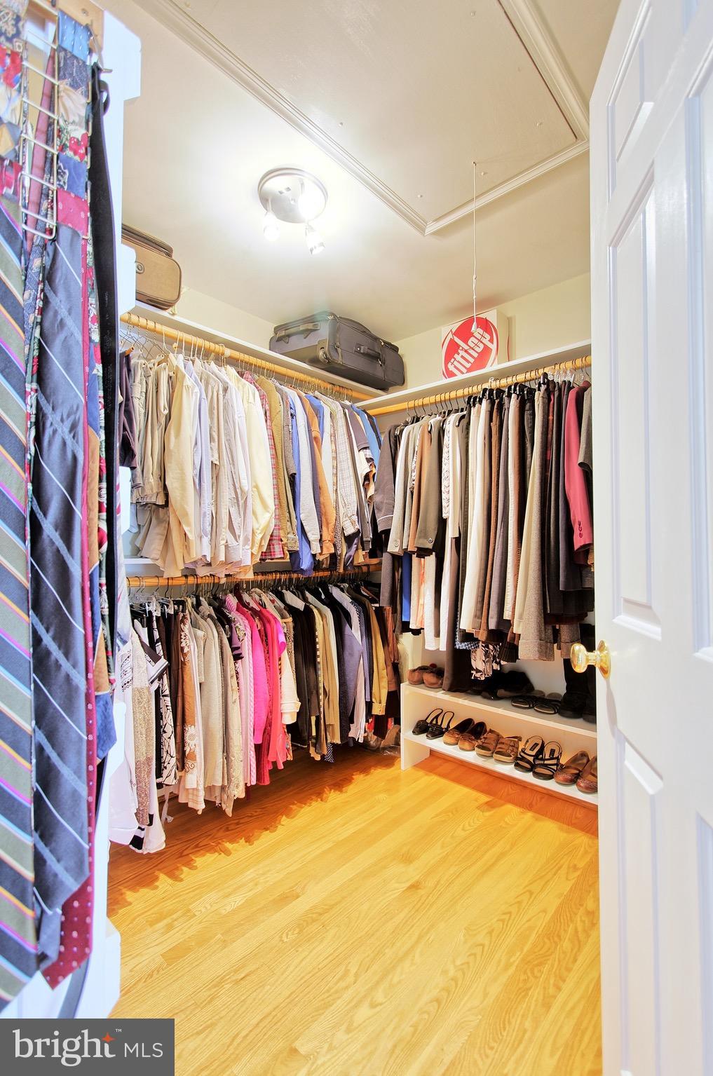 6801 Front Royal Road Springfield, VA 22151 - Photo 25 of 30 Large walk-in closet off master bedroom