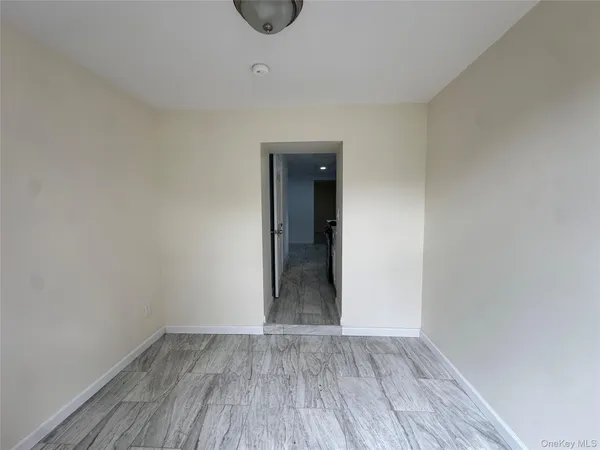 $2,000 | 216 1st Street, Unit 1, Yonkers, NY 10704