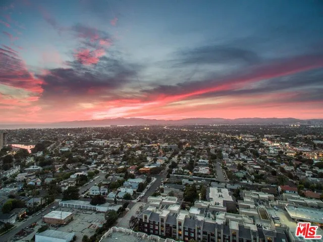 $4,700 | 13700 Marina Pointe Drive, Unit 1507, Marina del Rey, CA 90292