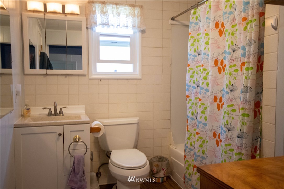 319 F Street Cosmopolis, WA 98537 - Photo 8 of 21 Gallery Image 8