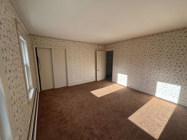 $1,800 | 82 Summer Street, Unit 2, Laconia, NH 03246