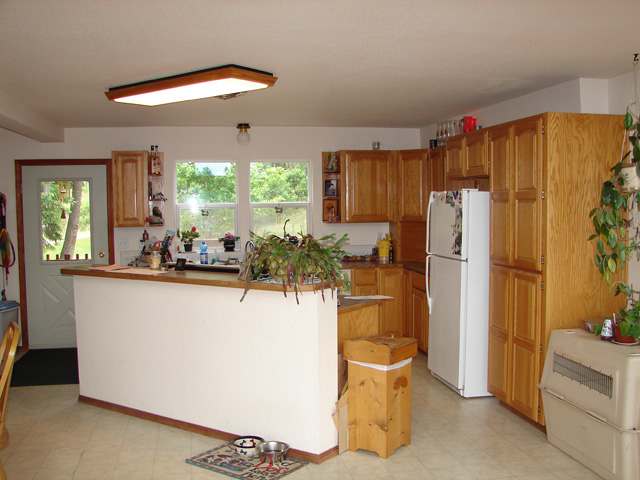 30627 North Hardesty Road Chattaroy, WA 99003 - Photo 5 of 9