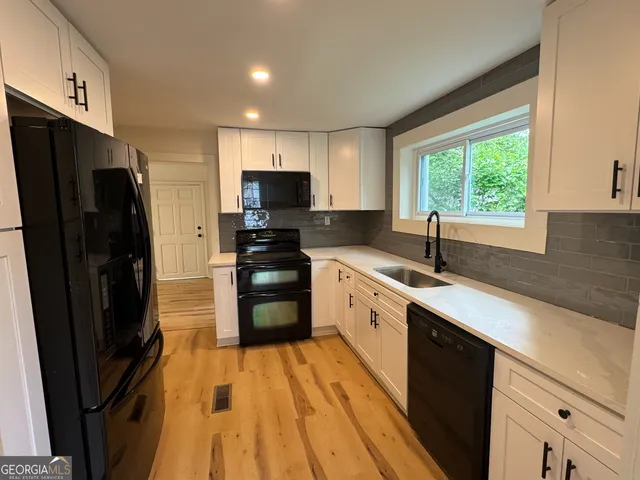 $1,725 | 185 South Rocksprings Street, Athens, GA 30606