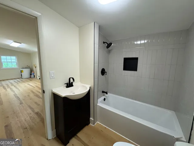 $1,725 | 185 South Rocksprings Street, Athens, GA 30606