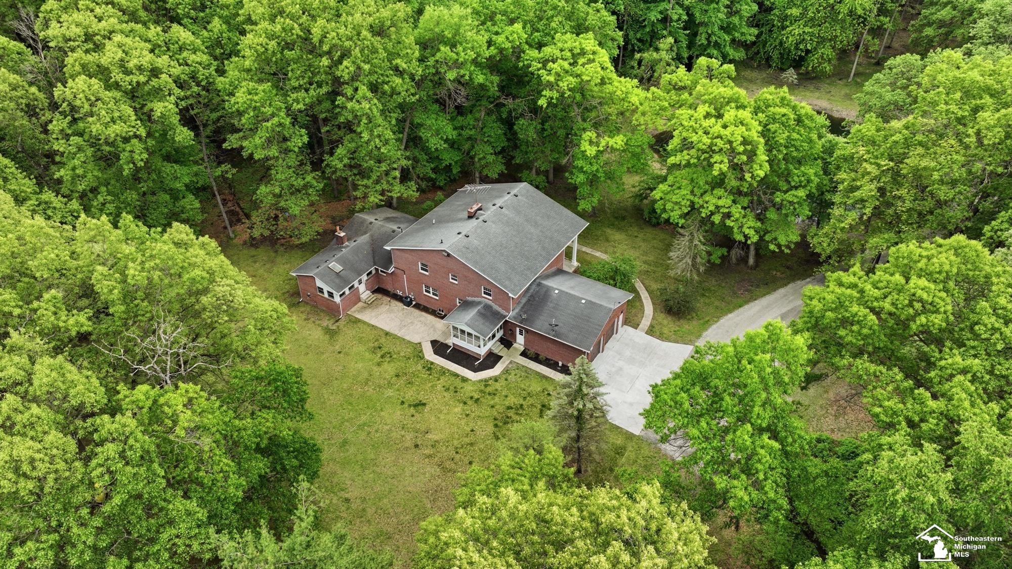 12494 Timber Ridge Trail Ida, MI 48140 - Photo 10 of 99