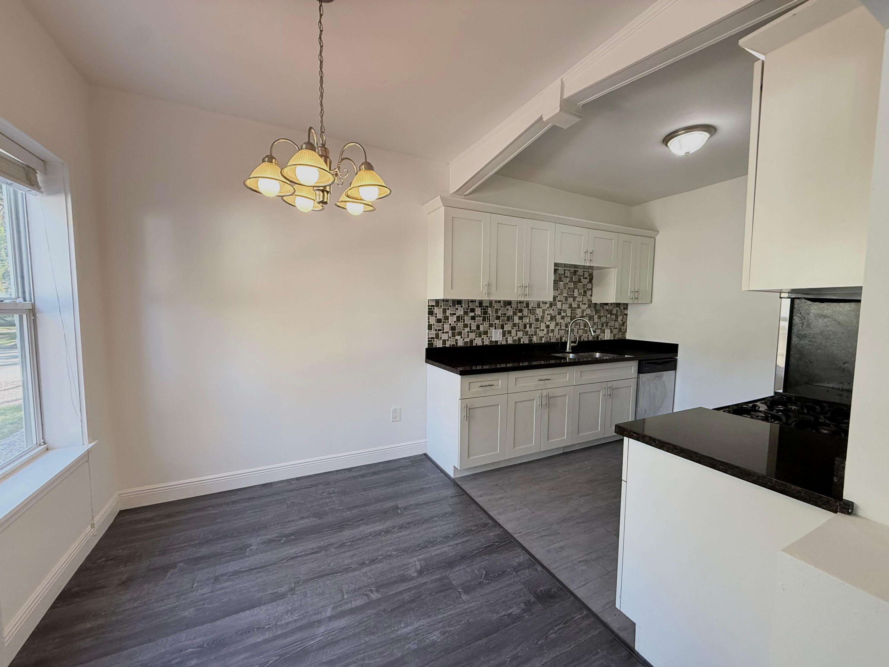 815 Upland Road, Unit 7 West Palm Beach, FL 33401 - Photo 12 of 13 WhatsApp Image 2026-02-10 at 16.09.48 (1