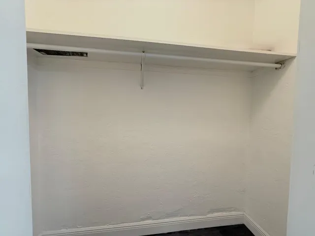 $1,595 | 815 Upland Road, Unit 7, West Palm Beach, FL 33401