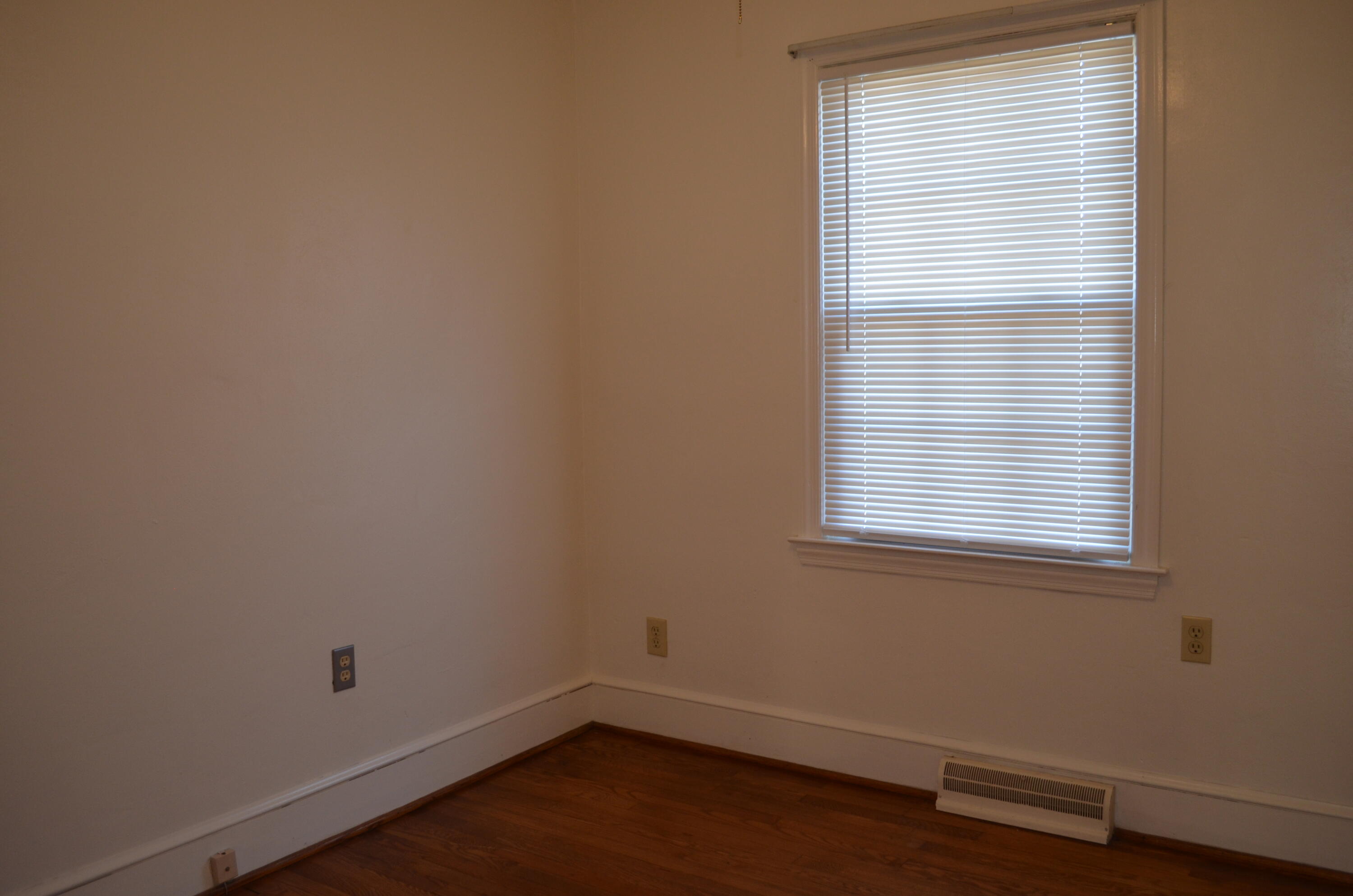 9319 Roanoke Road Elliston, VA 24087 - Photo 26 of 62 DSC_0179