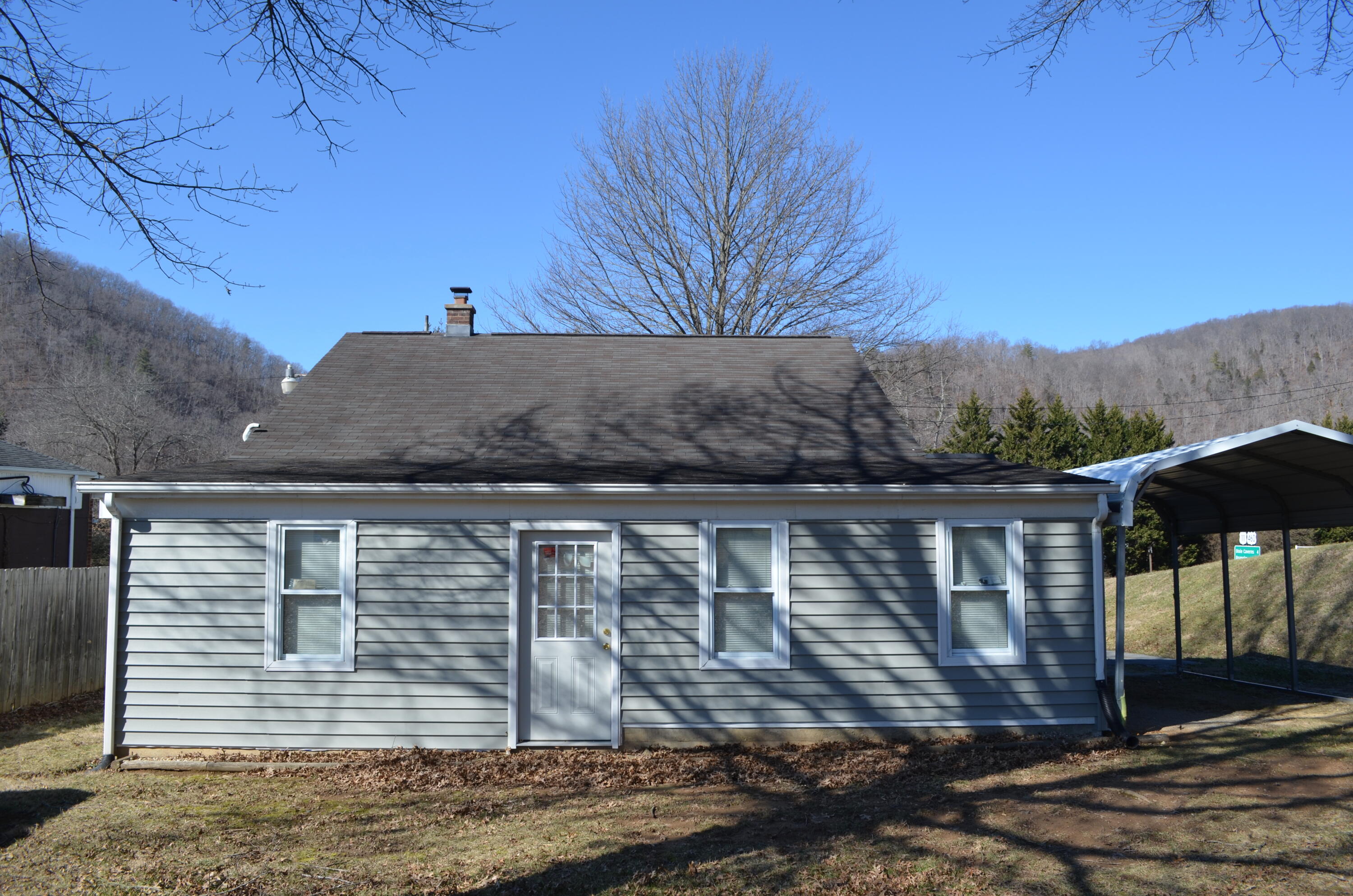 9319 Roanoke Road Elliston, VA 24087 - Photo 54 of 62 DSC_0226