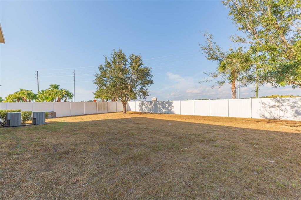 1803 Palm Warbler Lane Ruskin, FL 33570 - Photo 51 of 51 a view of a outdoor space