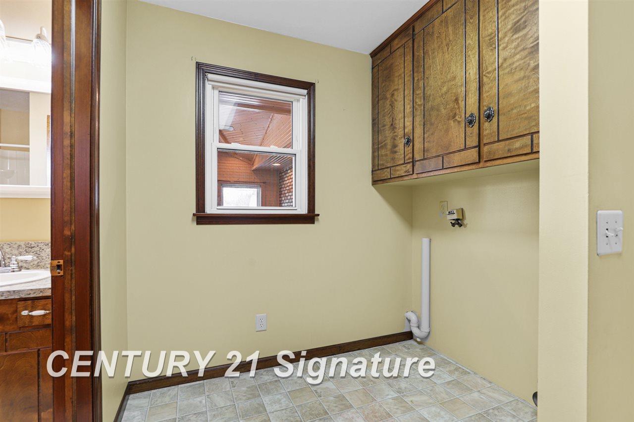 13860 Frost Road Hemlock, MI 48626 - Photo 26 of 54
