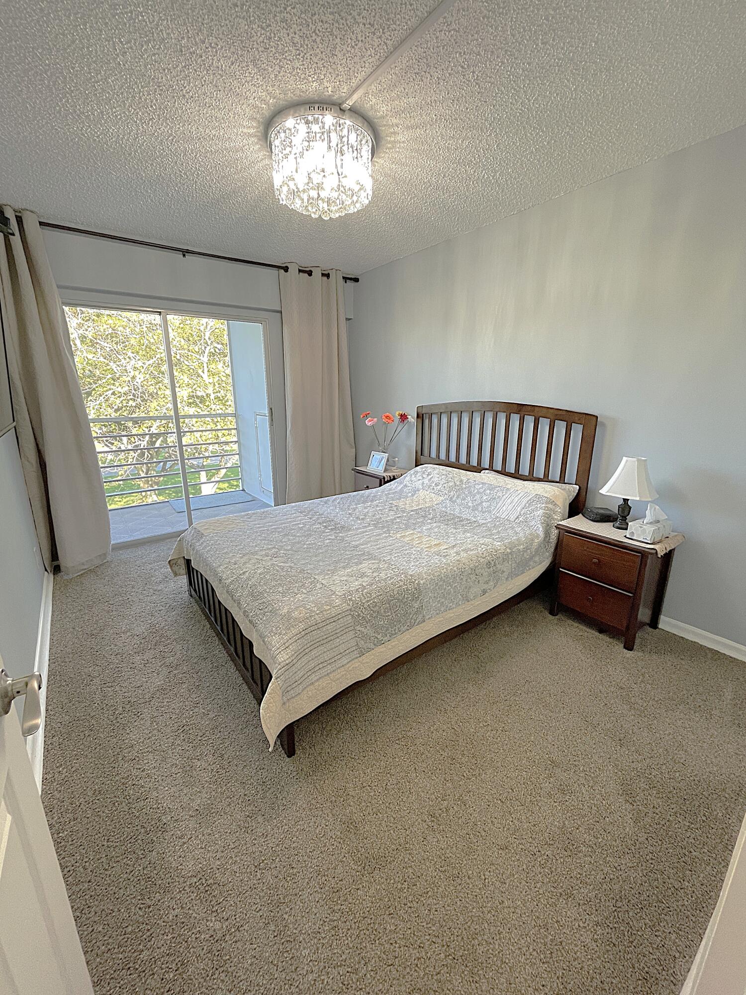 334 Brighton H Boca Raton, FL 33434 - Photo 13 of 23 Primary Bedroom