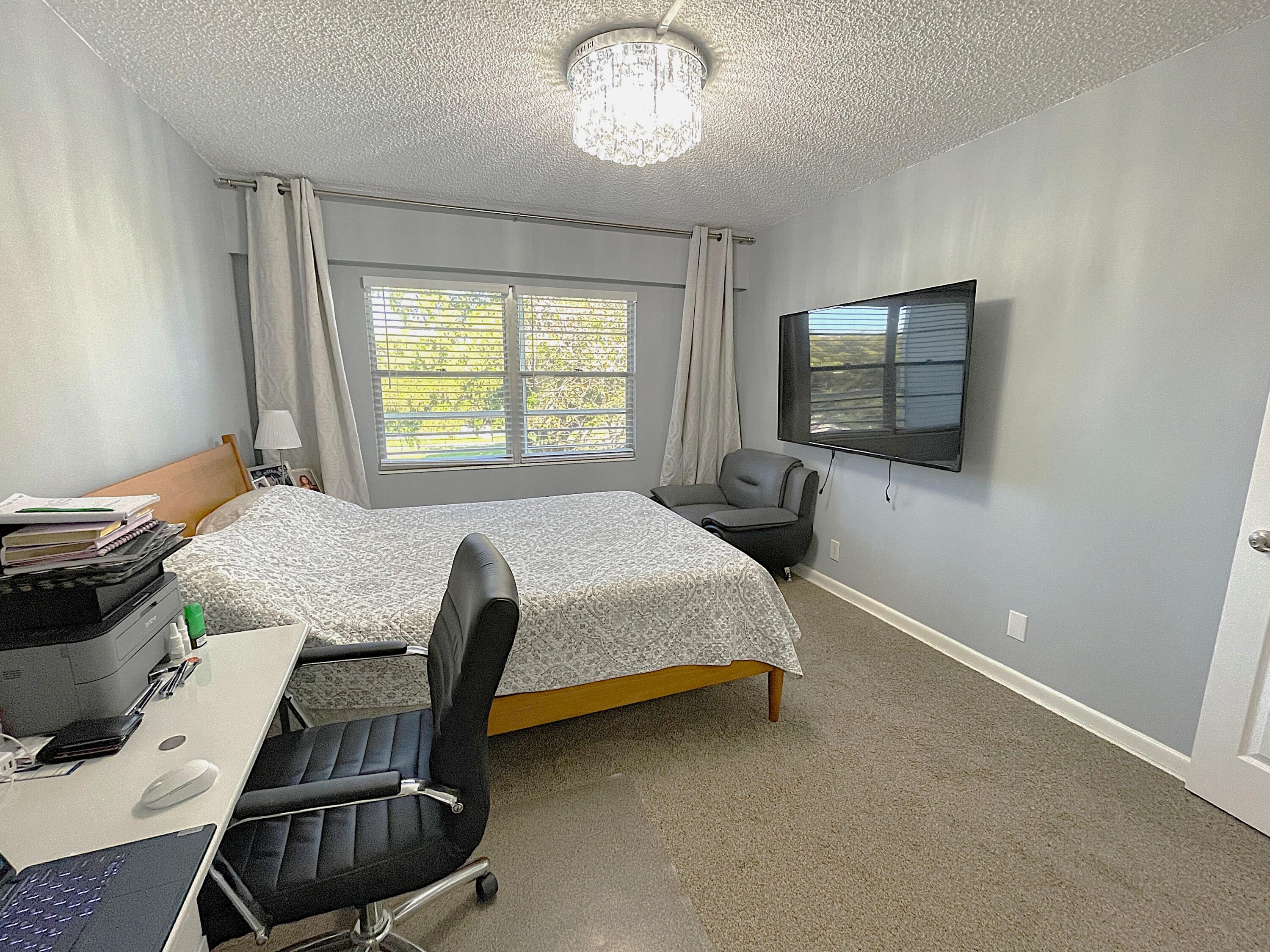 334 Brighton H Boca Raton, FL 33434 - Photo 15 of 23 Second Bedroom