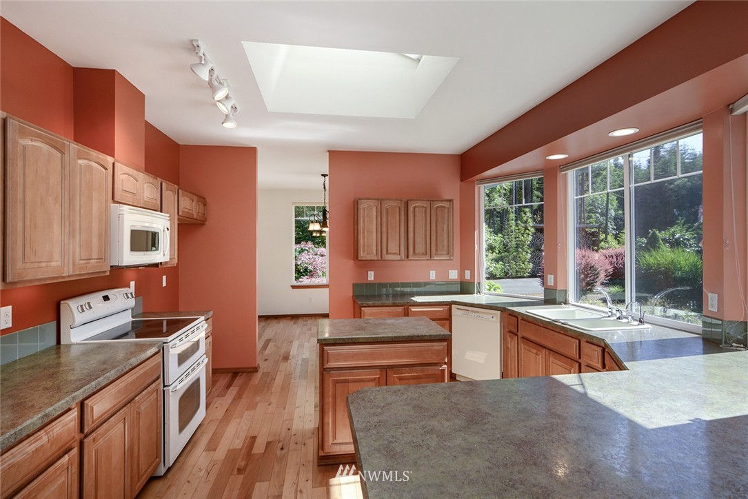 1176 Northwest Thompson Road Poulsbo, WA 98370 - Photo 4 of 24 Gallery Image 4