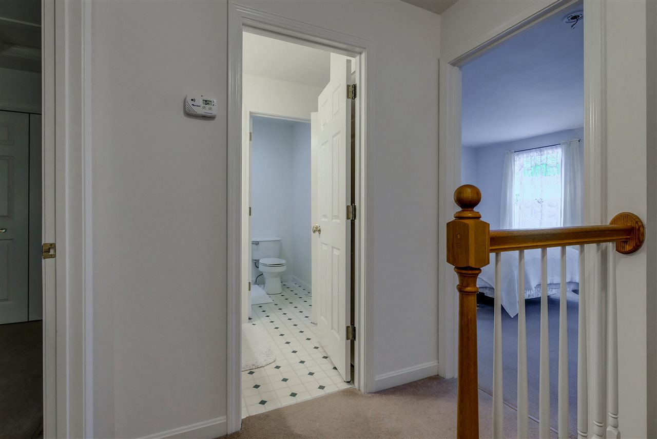 89 Wellington Hill Road Manchester, NH 03104 - Photo 14 of 25 Gallery Image 14